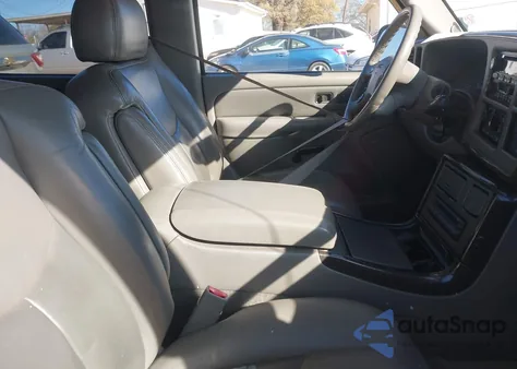 2004 GMC Yukon Xl 1500 Denali из США, поврежденный, VIN 1GKFK66U04J270061